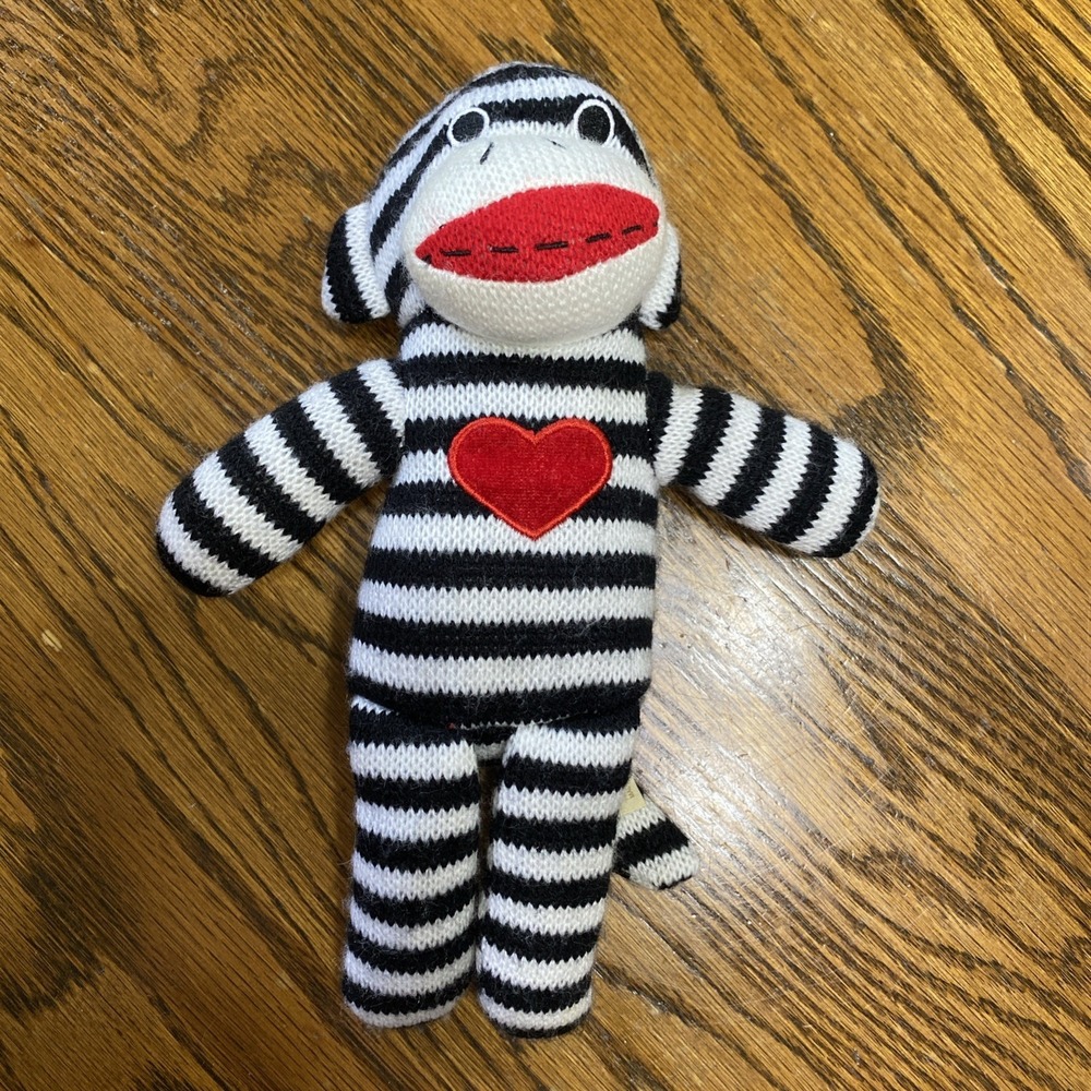 Dan Dee Sock Monkey Knit Black & White Red embroidered Heart Sewn Eyes Plush‎ 9"